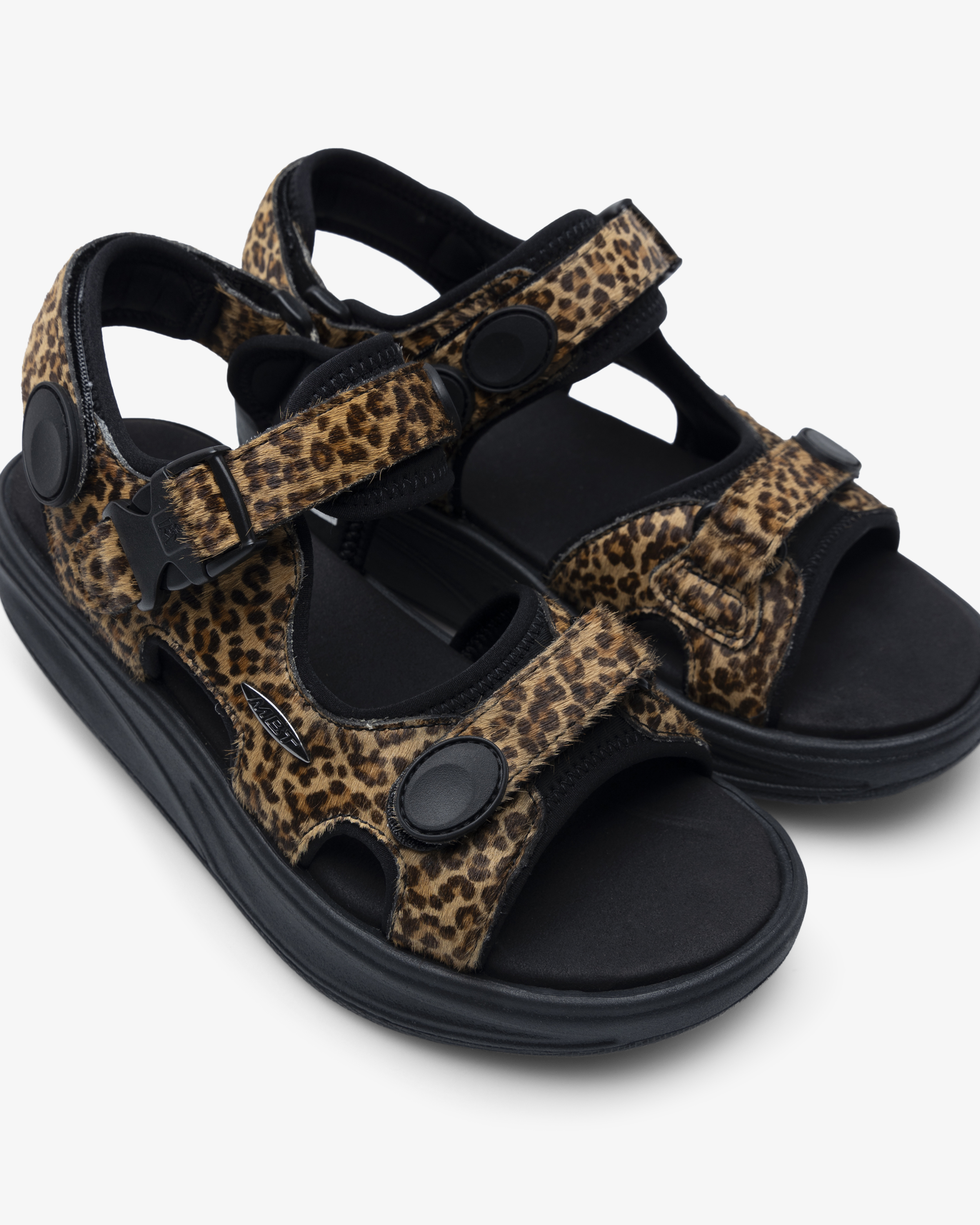MBT Kisumu Classic Sandal Leopard