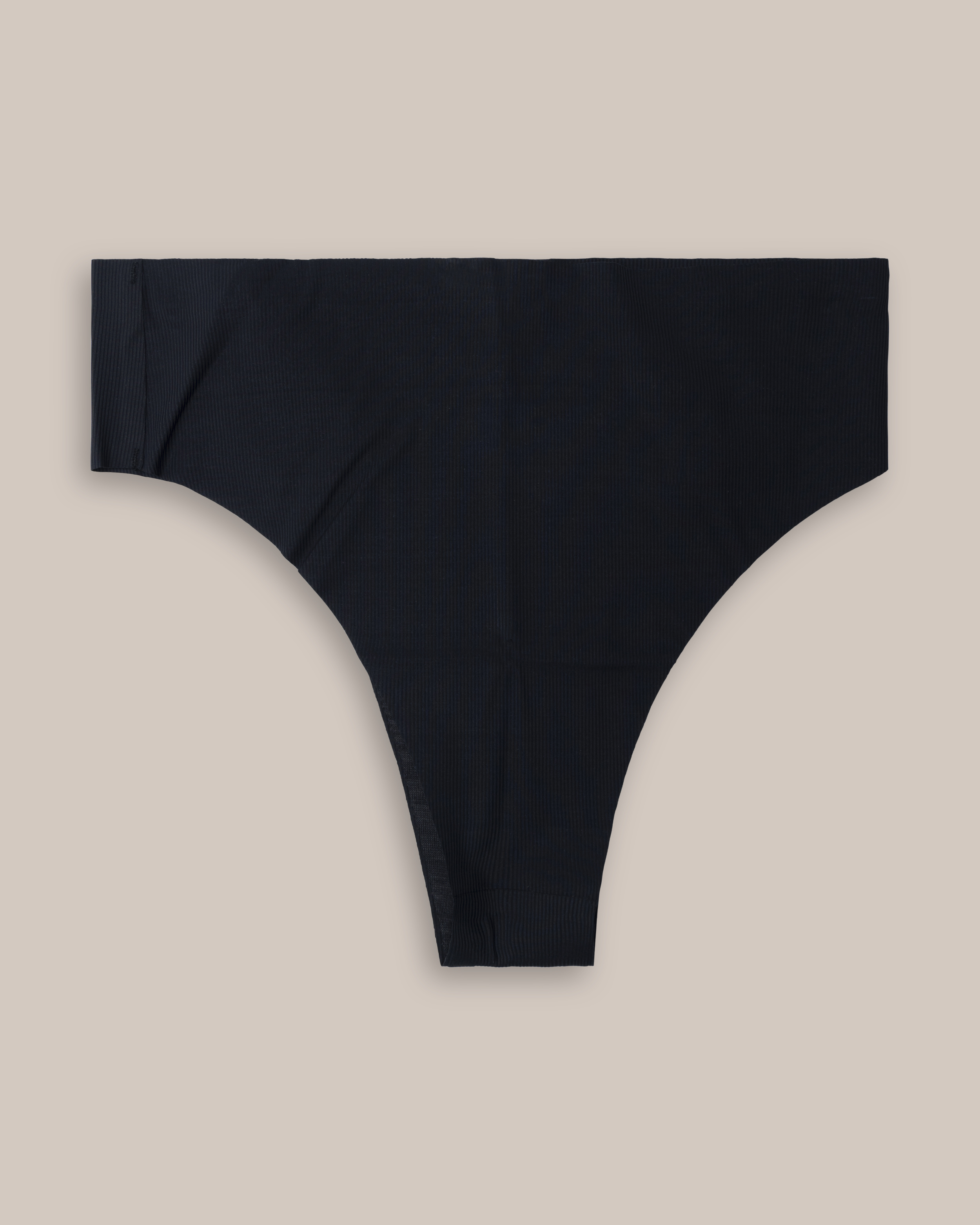 Braziliantrosa Tina Lasercut Svart