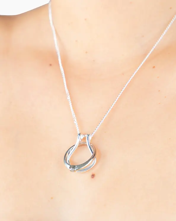 Halsband Ringhållare Loop Silver