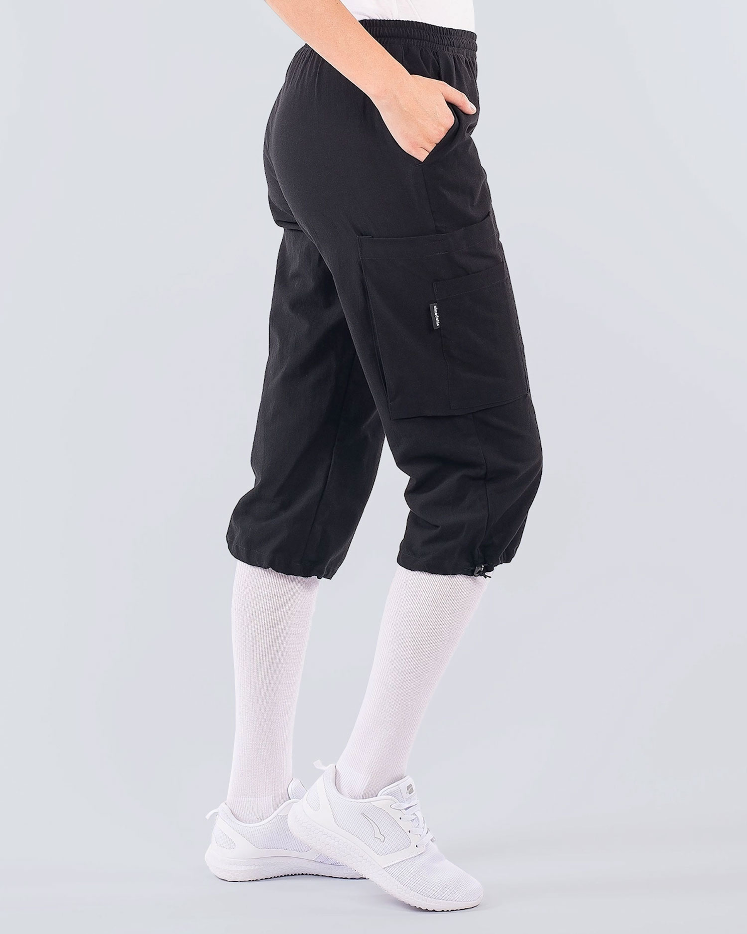 Almedahls Sort Capribukser Unisex