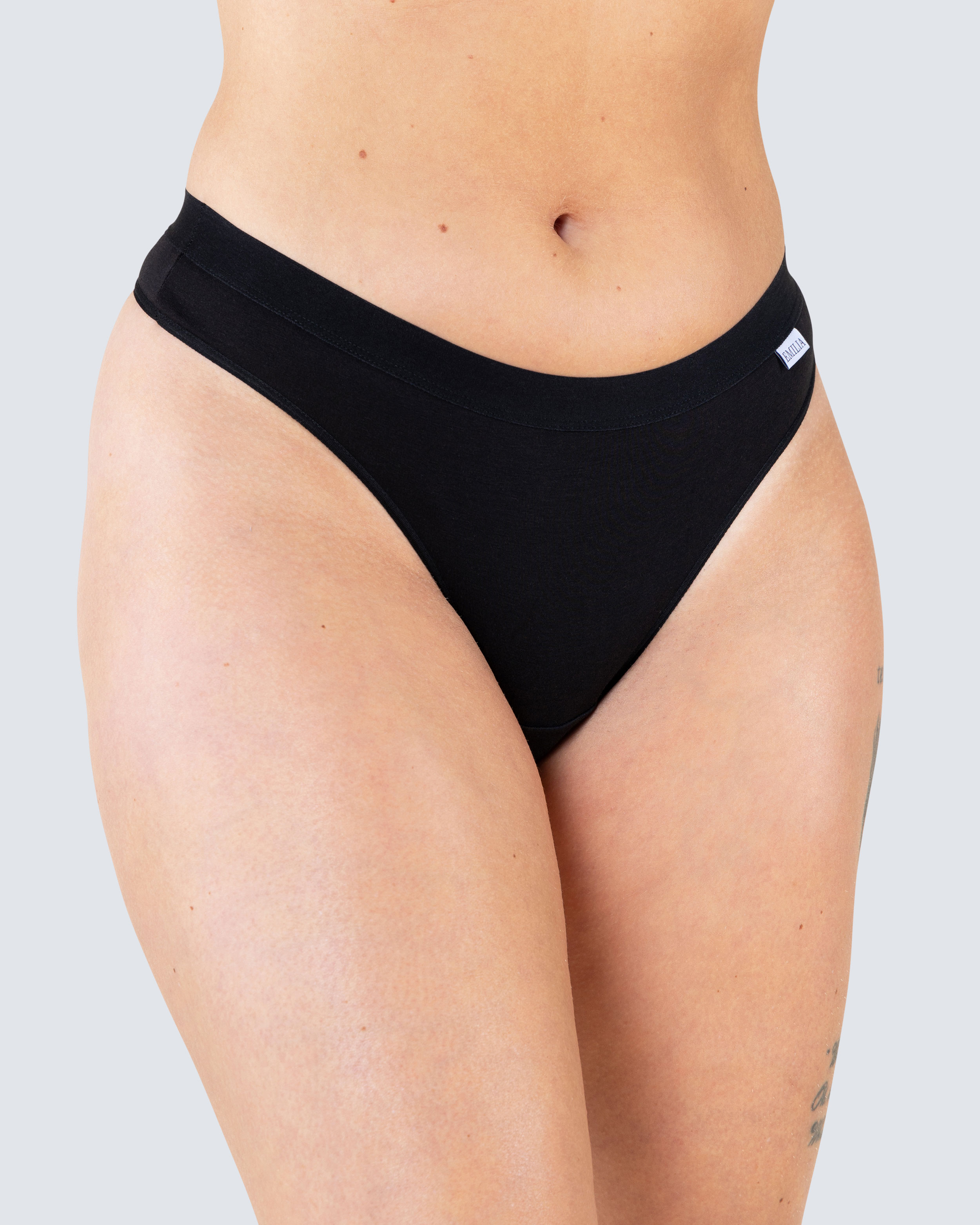 String-alushousut Bambu Musta