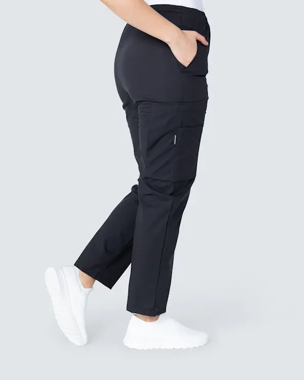 Almedahls Resårbyxa Kort ben Unisex Svart