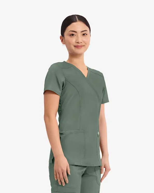 Cherokee Revolution Mock Wrap Top WWE610 Olivengrøn