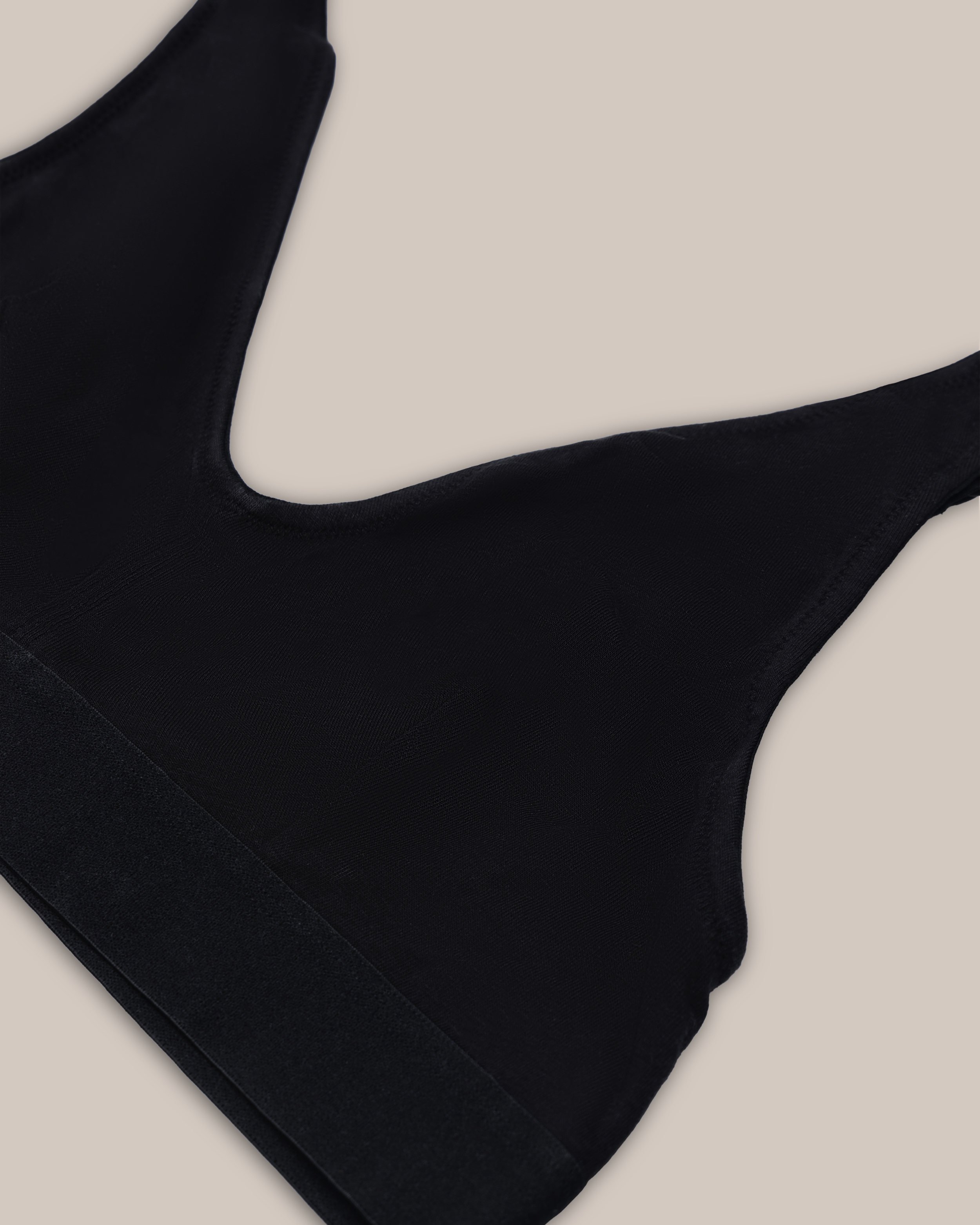 BH Ellen bambus sort Sort