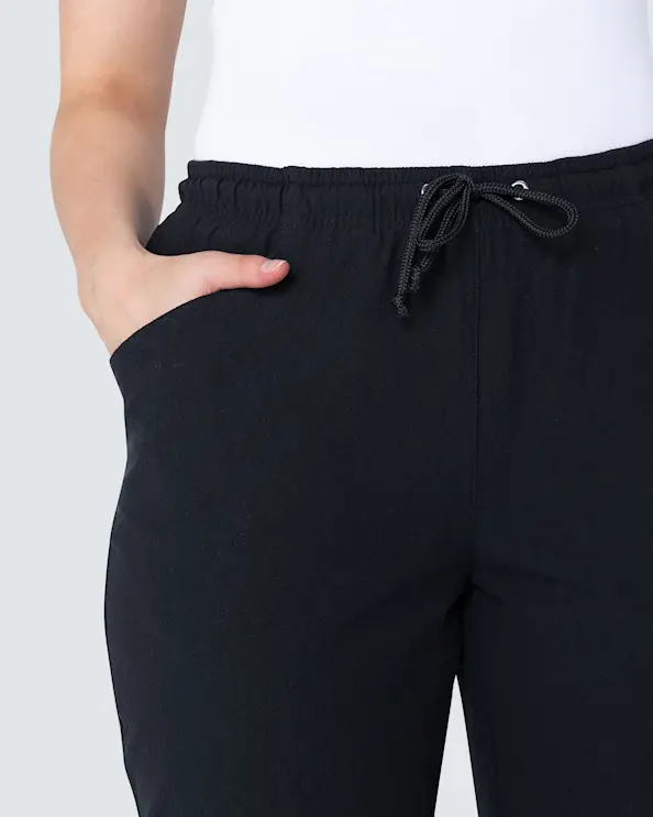 South West Cotton Crinkle Cid Capribyxa Unisex Svart