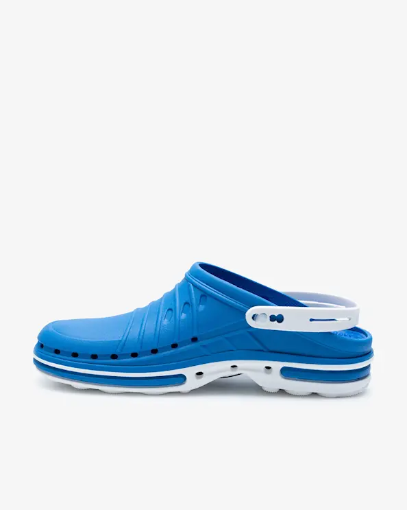 Wock Clog Medium Blue w/ Strap Hygieniakenkä