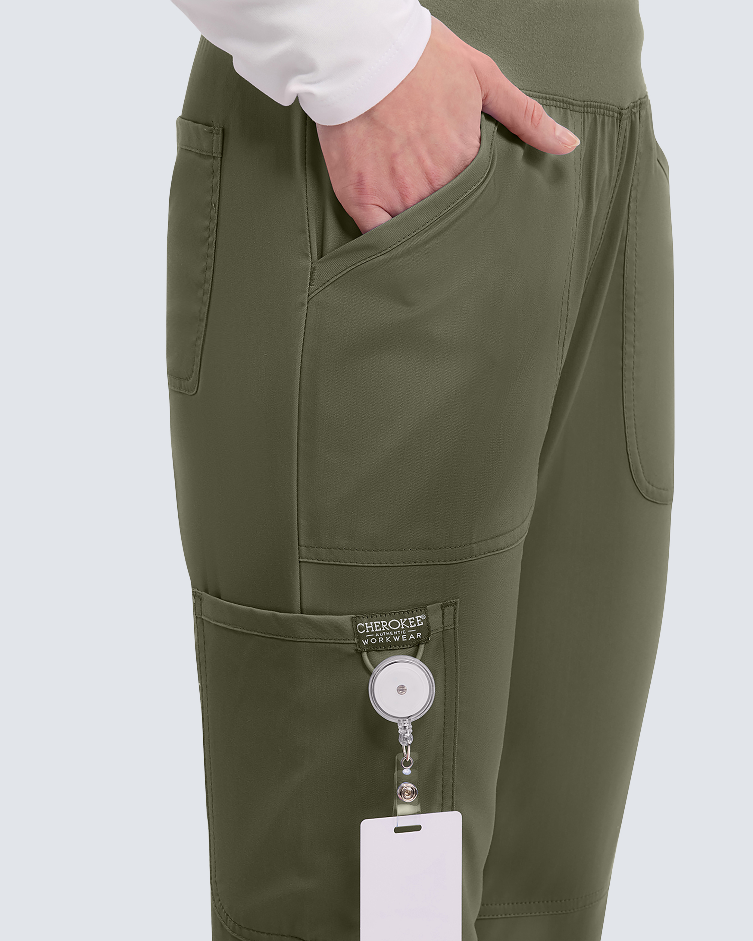 Cherokee Revolution Byxa WWE110 Olivgrön