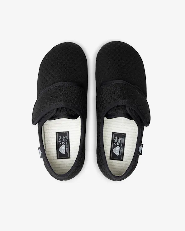 Embla 203W vettähylkivä joustava erikoiskenkä Musta