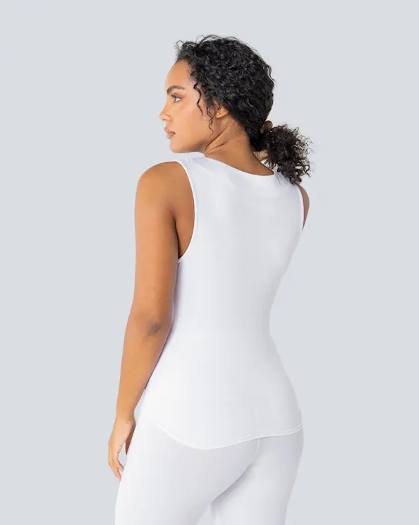 Beez Basics Top med V-hals hvid