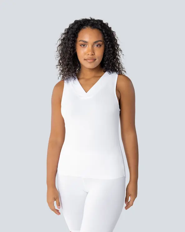 Beez Basics Top med V-hals hvid