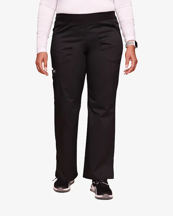 Cherokee Revolution housut lyhyet WWE110P Musta