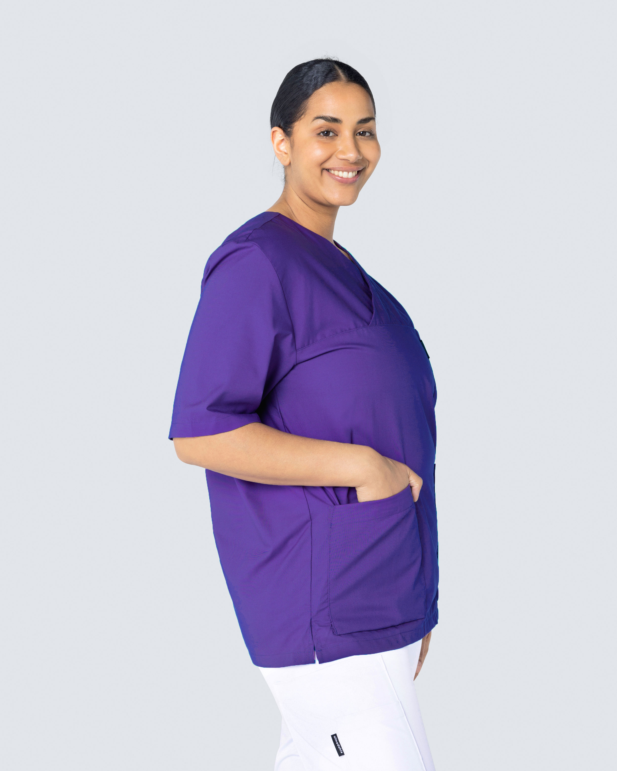 Almedahls Lila V-blus Unisex