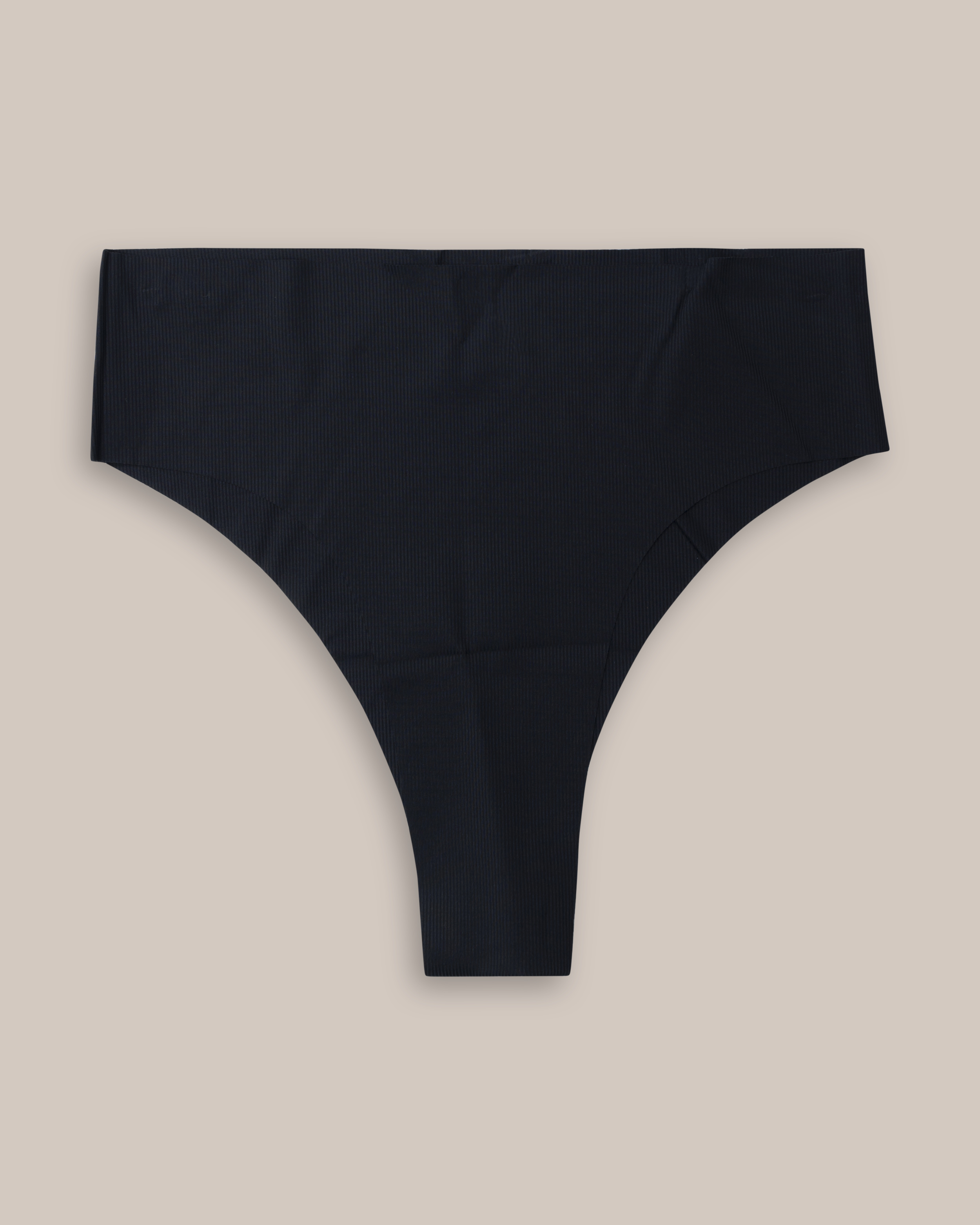 Braziliantrosa Tina Lasercut Svart