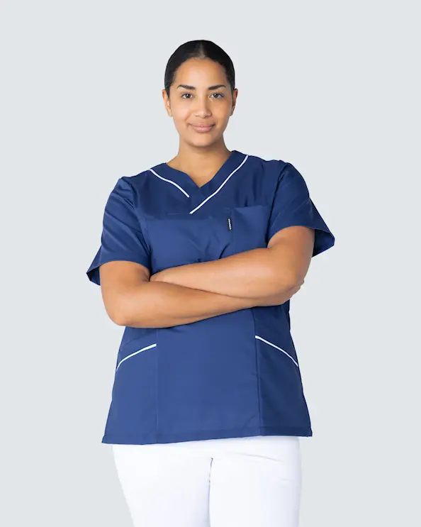 Almedahls Marine/Hvit V-bluse Dame