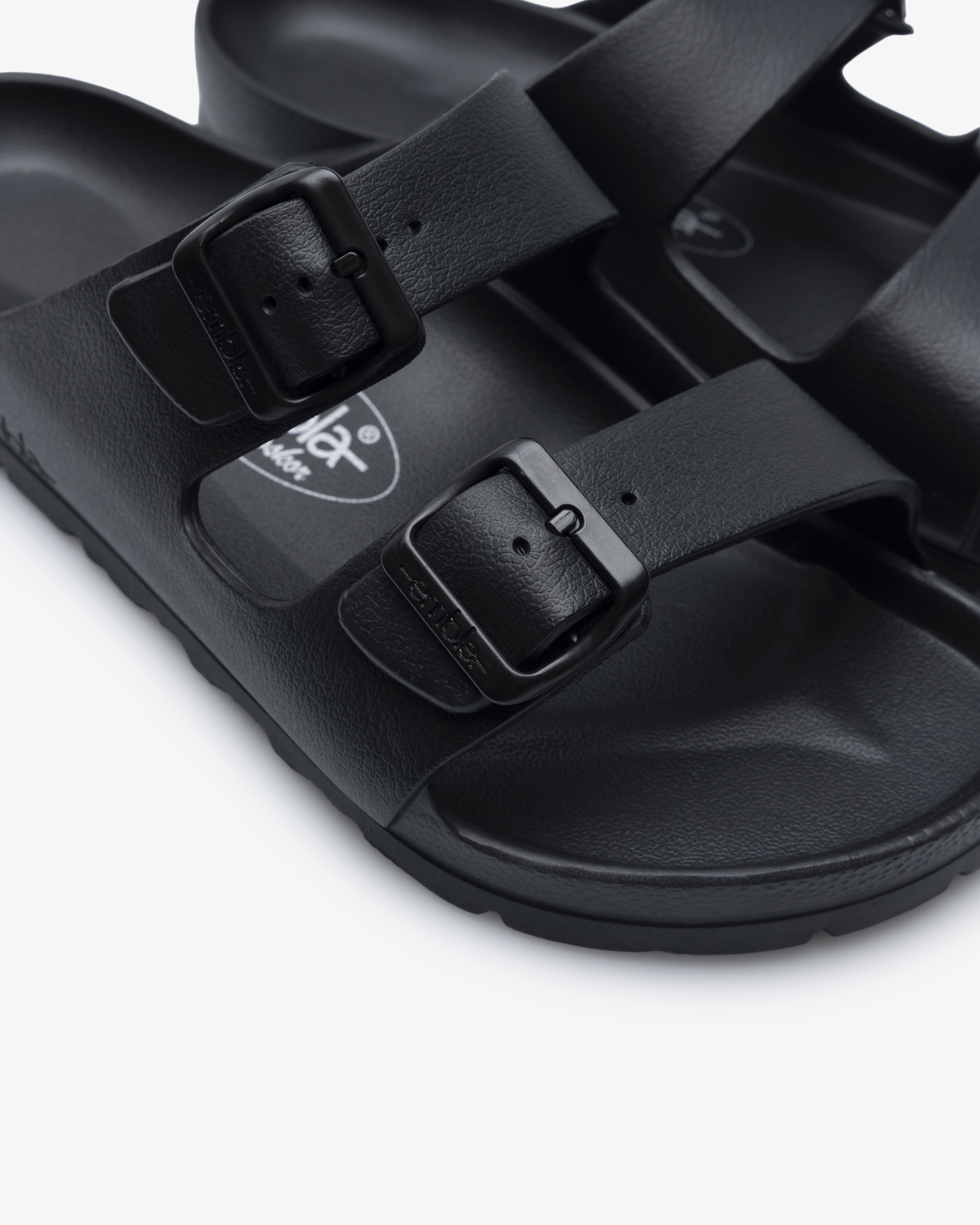 Embla EVA Sandaalit Miehet Musta