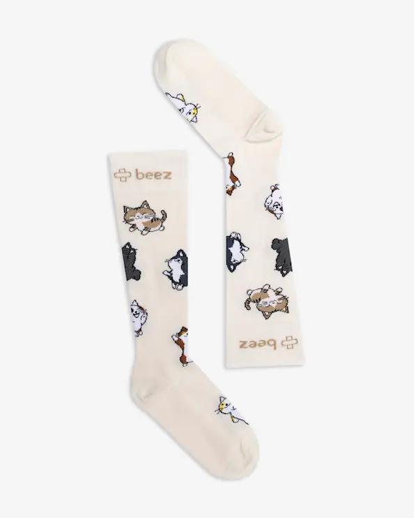 Beez Kompressionsstrümpfe Stella Katzenmotiv Off-White