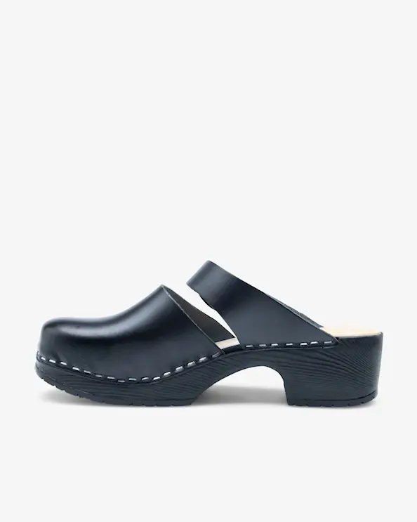 Beez Belle Slip-on Clogs mit Holzsohle Schwarz