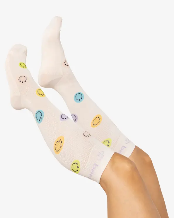 Beez Støttestrømper Bred Læg Happy Hvid